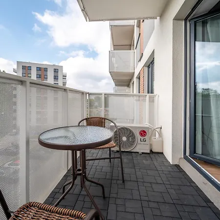 Lodz Niciarniana Comfy Apartment Exterior photo